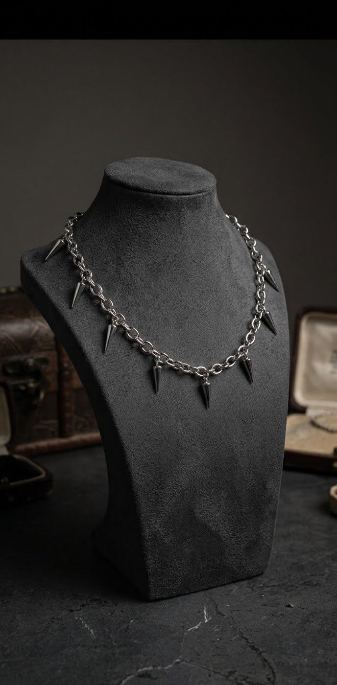 Shadow Fang Choker